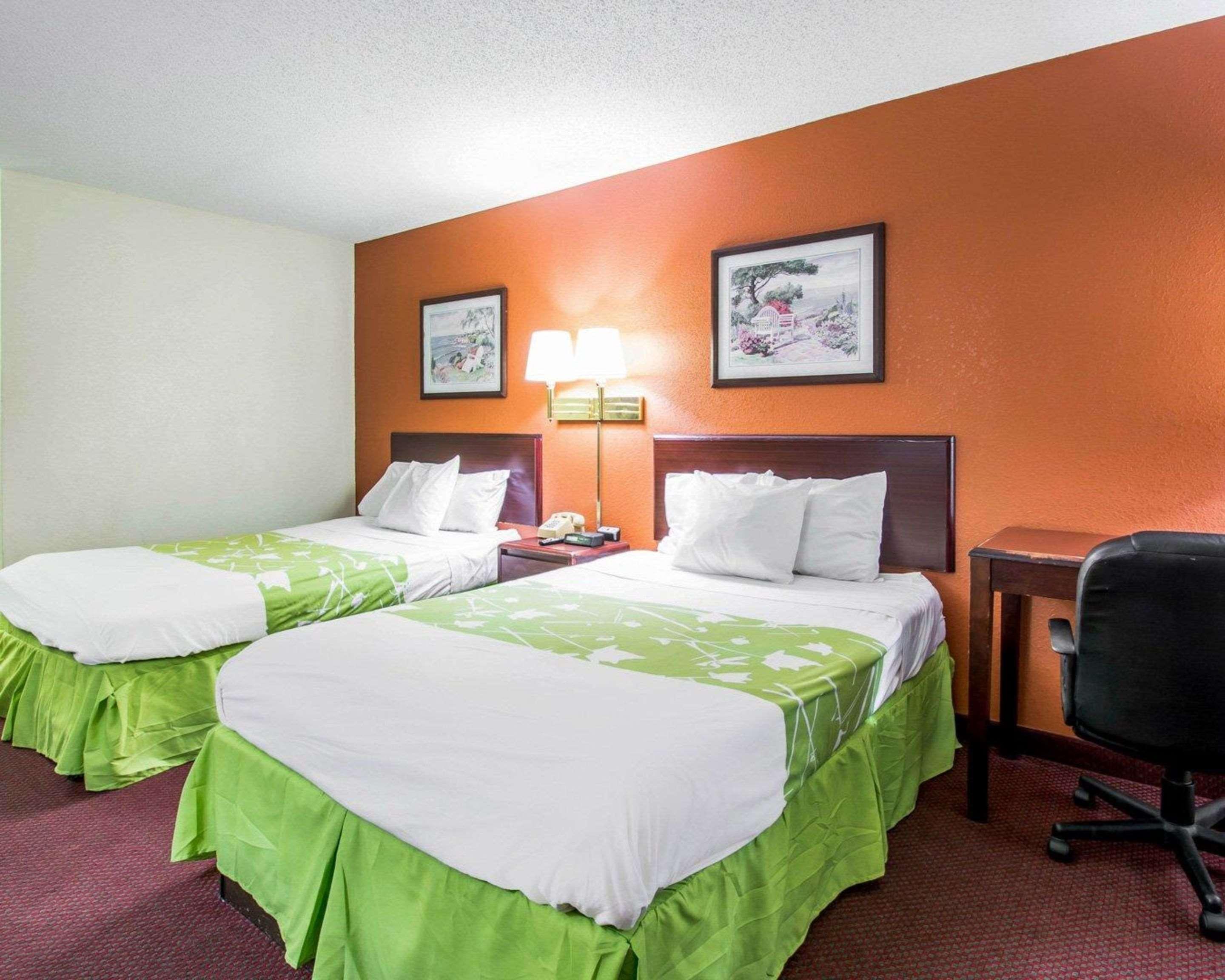 Econo Lodge Дотан Экстерьер фото